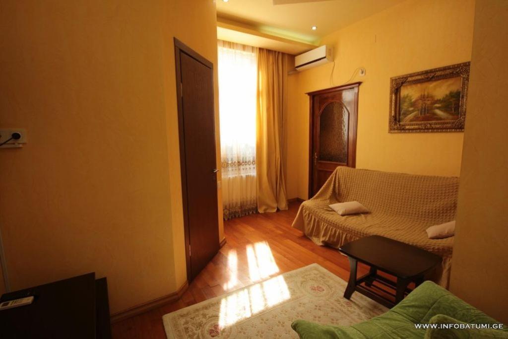 Hotel Black Sea House Batumi Exteriér fotografie